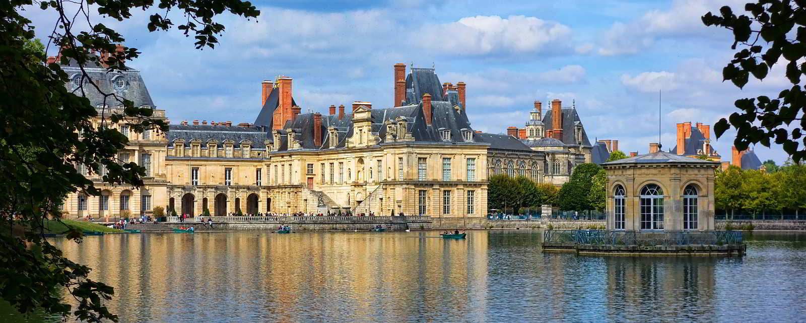 Paris Ile-de-France Fontainebleau Castle Private Guided Tour. Paris Luxury Holidays with In-Luxe Travel France, The specialist of luxury bespoke holidays in France since 2007