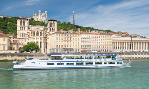 Boat Tour experience in the Heart of Lyon, France