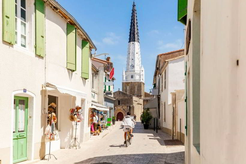 Cognac and the Ile de Ré quaint villages: a relaxing luxury holiday